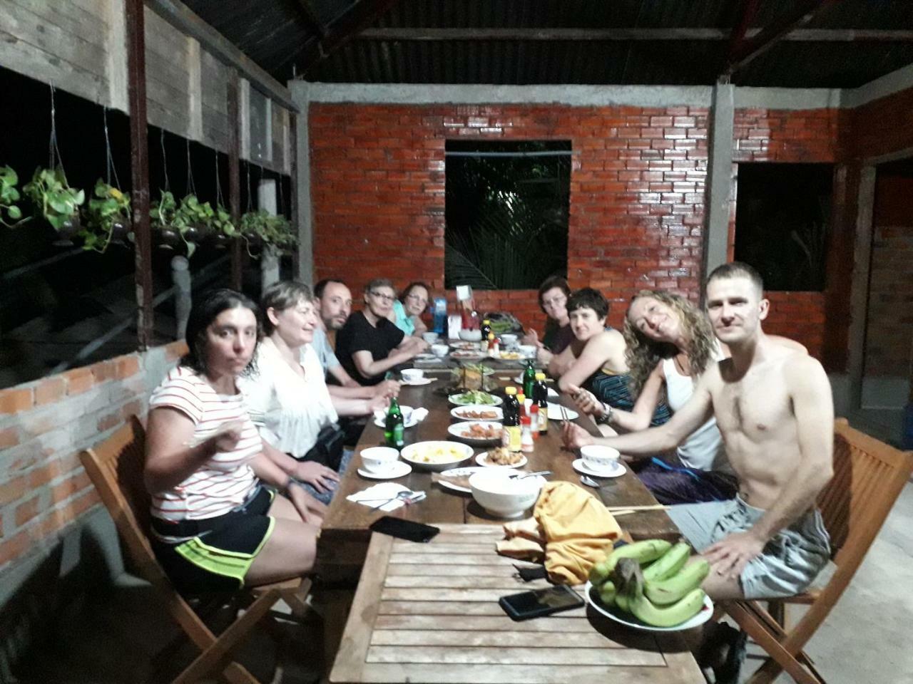Hong Thai River Side Homestay Ben Tre Extérieur photo