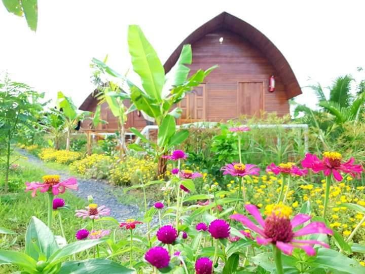 Hong Thai River Side Homestay Ben Tre Extérieur photo